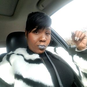 Meet your Posher, Tanisha